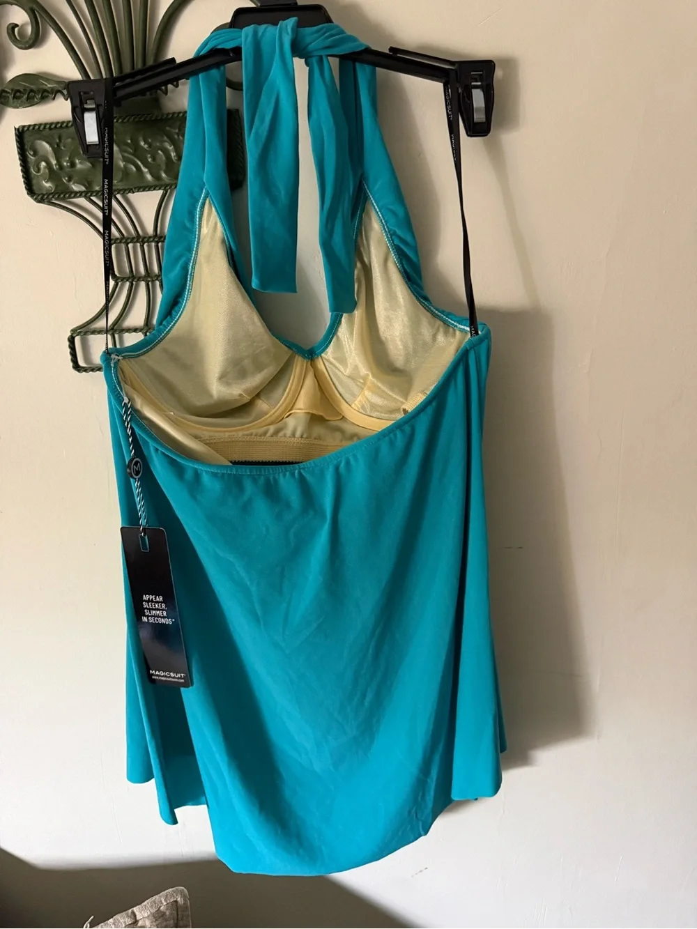 Magicsuit Sophie Tankini Top pacific blue. Size 8 NWT